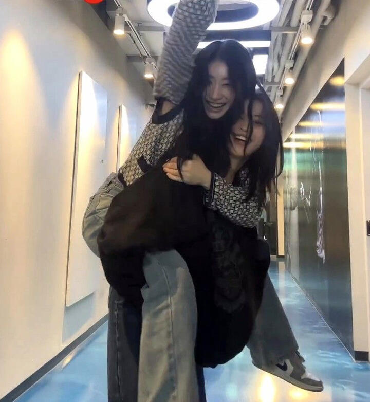 ryujin x chaeryeong